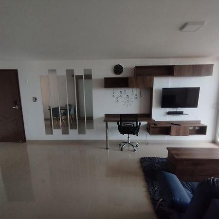 Riohacha III Apartamento Comodo Y Seguro Perfectos Para Trabajar O Vacacionar Con Balcon Frente Al Malecon Exterior photo